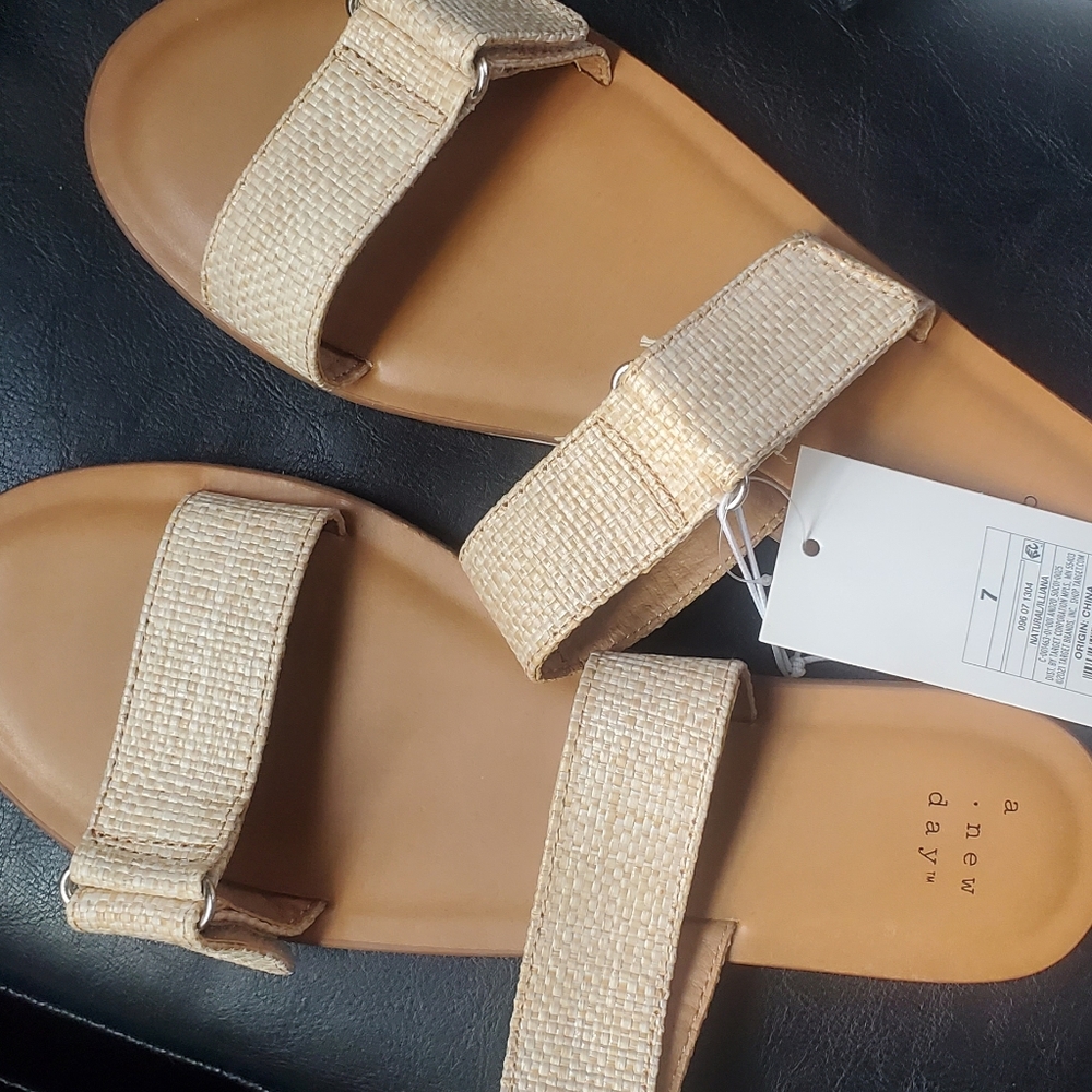 Target Sandals - Picture 5 of 6